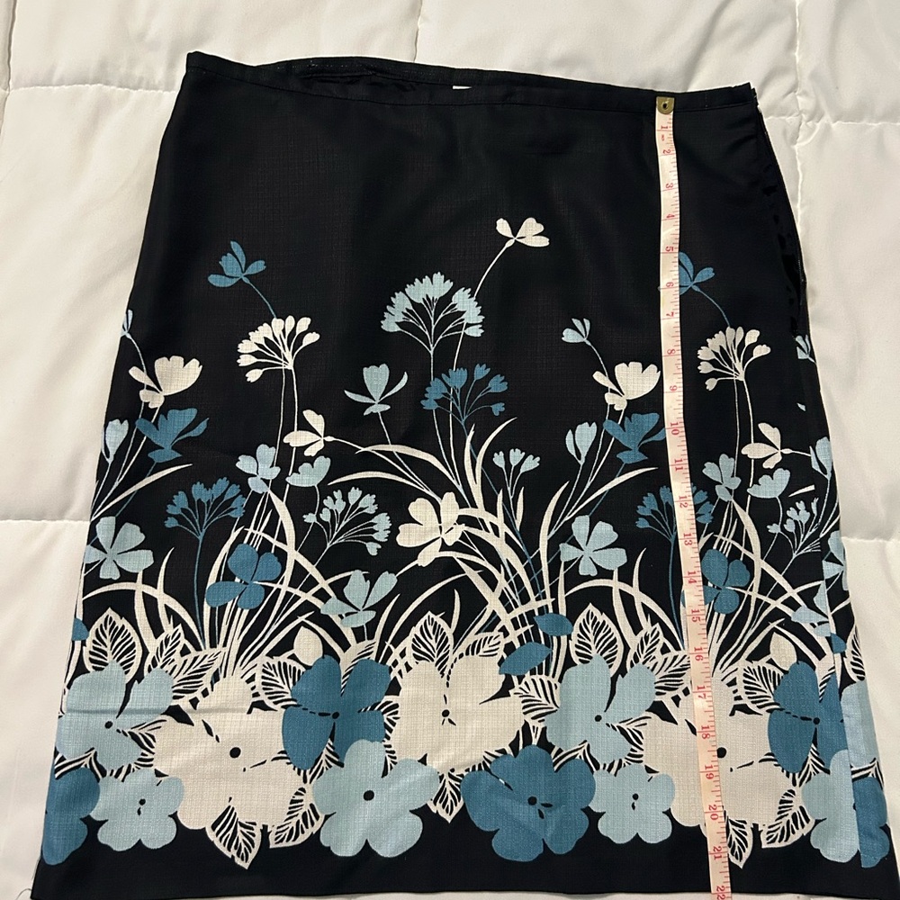 LOFT Black Pencil Skirt with Blue & Cream Floral Border